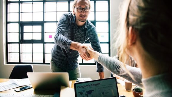Webinar: The Power of Partnership – How Product Marketing and Sales Enablement Teams Can Drive Sales Success