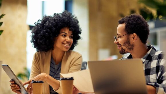How to create a sales pitch deck and keep it up-to-date