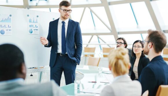 The B2B growth agenda: A blueprint for predictable revenue