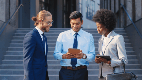10 sales tactics to effectively engage and convert leads