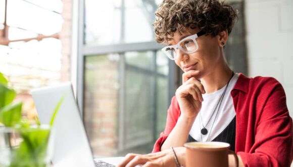 The 10-step sales cadence high-performing reps use