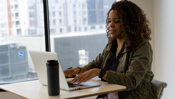 How top performers automate sales processes with AI