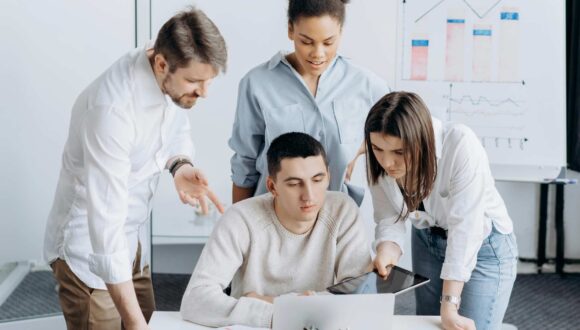 Realizing your B2B revenue acceleration goals with AI