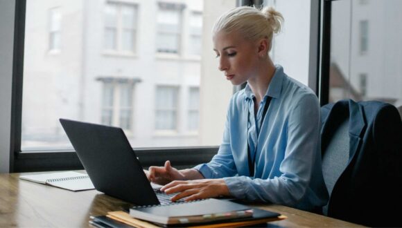 AI deal coaching: Helping sales reps show up smarter