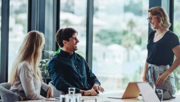 How to blend purpose-built and horizontal AI for GTM