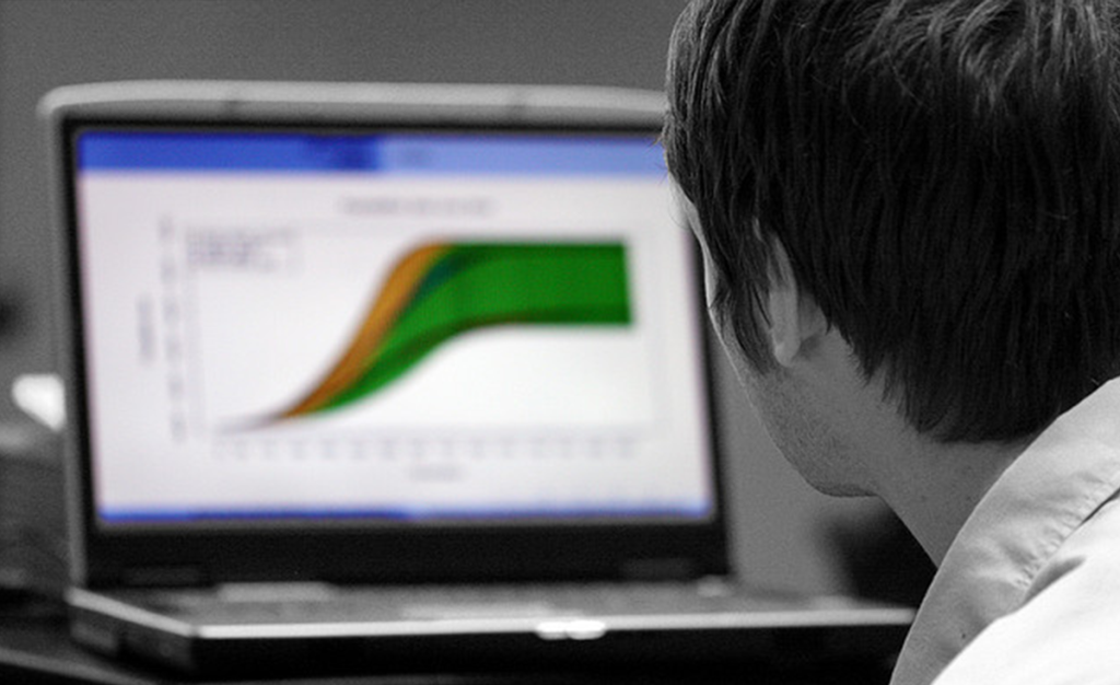 3 things the marketing team can teach sales reps for improved marketing and sales alignment