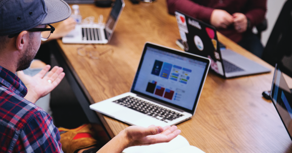 sales communication features